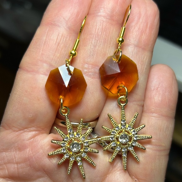 Hand Crafted Jewelry - 3/$25 Elegant Gold and Amber Sunburst Earrings